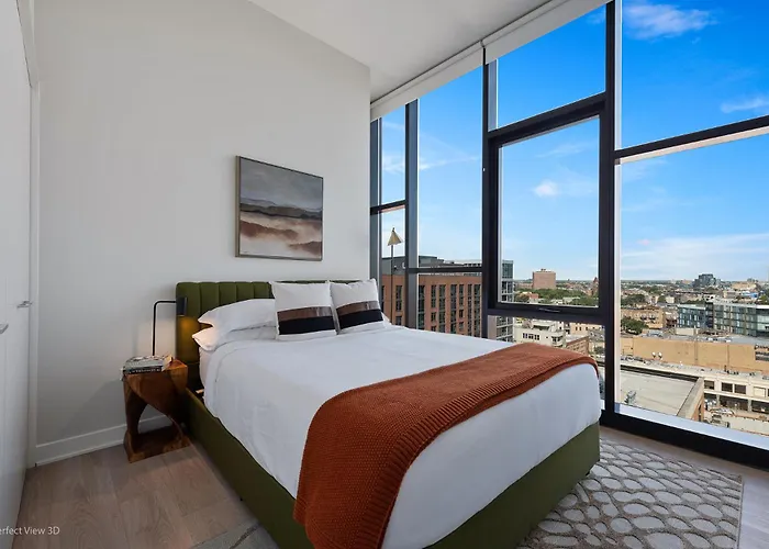 Avenir West Loop Penthouses With Iconic Views *